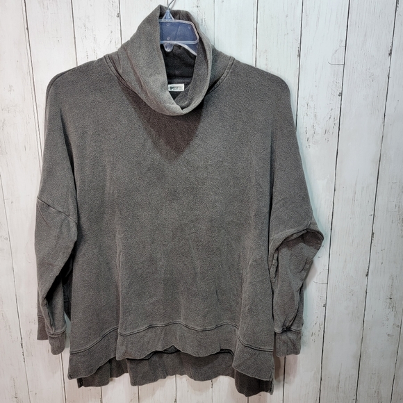 PINK Victoria's Secret Women Oversized Cowl Neck Pullover Sweater Washed Gray M. - Picture 2 of 8